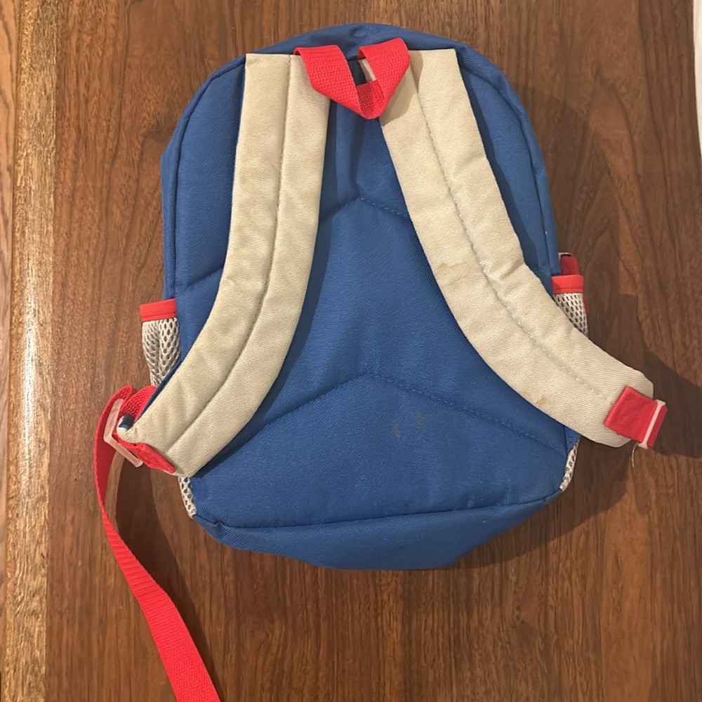 R2D2 backpack - Picture 2 of 2
